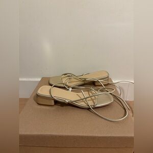 NEW Urban Outfitters Mariana Ankle Wrap Sandals in Gold sz 9